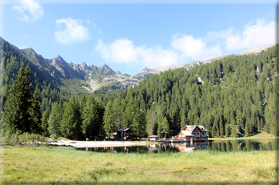 foto Lago Nambino